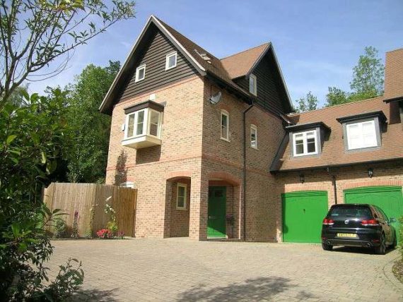 4 Bedroom Detached